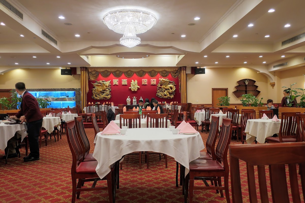 East Harbor Seafood Palace-1